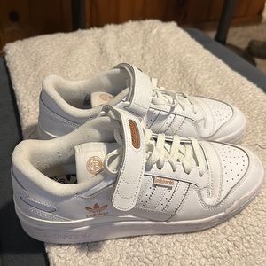 Adidas low dunk with Velcro strap white with gold details